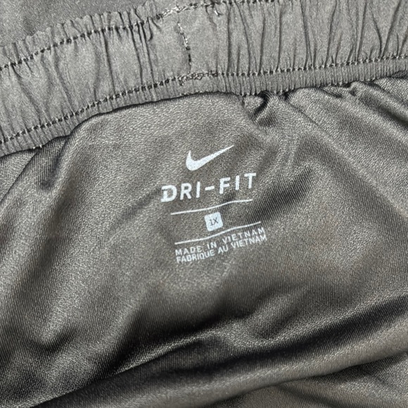 Nike Dark Blue Running Shorts - Picture 4 of 4